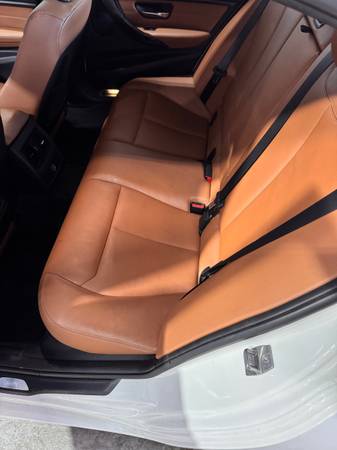 BMW 328Xi 2013 - $9,500 (Azalea)63443086409729124