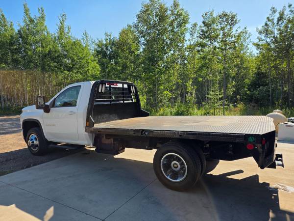 2022 CHEVY SILVERADO 3500 LT 4X4 6.6 DURAMAX DIÉSEL POCOS KILÓMETROS SUR - $46,900 (HESSEL MI)63470235442049123
