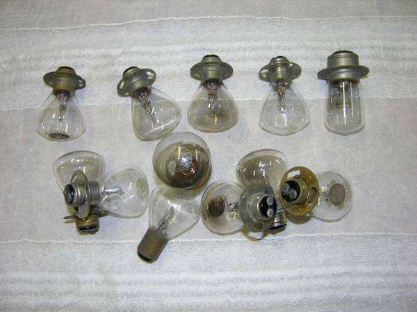 6 & 8 VOLT AUTOMOTIVE HEADLIGHT BULBS 1