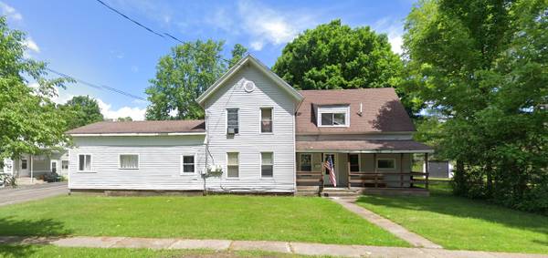 For Rent – 2 Bdrm – Available NOW (13-2)

$1,150

                        Potsdam Village
