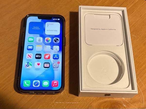 Unlocked iPhone 13 - Black - 128GB - Great Shape! 1