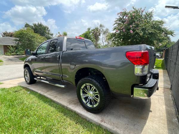 2013 toyota tundra sr5 4x4 texas edition - $9,800 (Sw)63622153828865122