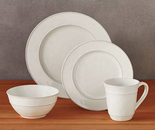 Broyhill Cream Reactive 16-Piece Dinnerware Set 1