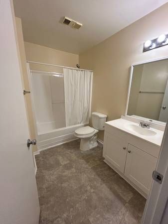 $1,550 / 2br - 1200ft2 - VERO BEACH $$$ OFERTAS ESPECIALES DE INGRESO$$$ (VERO BEACH)63799684769153122