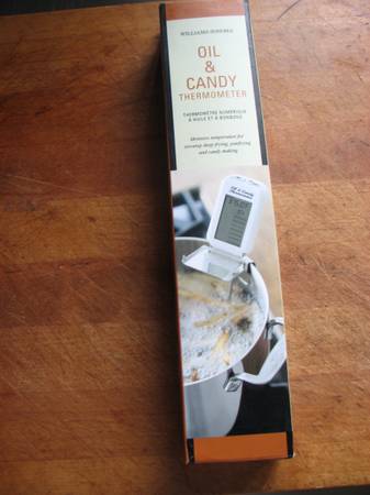 Williams-Sonomoa Oil/Candy Thermometer - New in Box 1