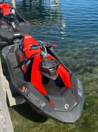2 Seadoo Sparks con remolque, pocas horas - $18 250 (Sammamish)63442861103619122