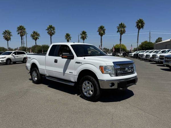 2013 Ford F150 XLT 4x4 - Photo 2