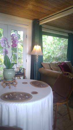 $1,700 BEAUTIFUL LARGE COUNTRY STUDIO (Captain Cook)63939536399875122
