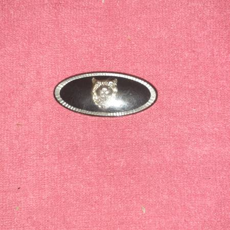 Jaguar Steering Wheel Emblem 1
