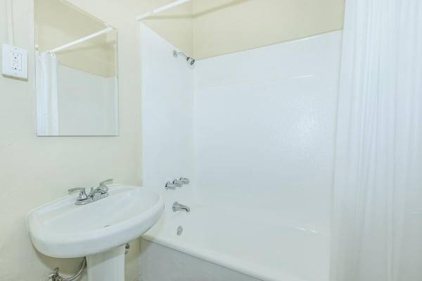 $1,595 / 1br - Schedule a Tour, Pets Welcome (Koreatown)63952932746755121