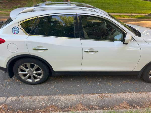 +++ VENDIDO +++ 2008 INFINITI EX35 AWD   * SOLO 73,000 millas  * - $8,995 (Falls Church)63618665096579121