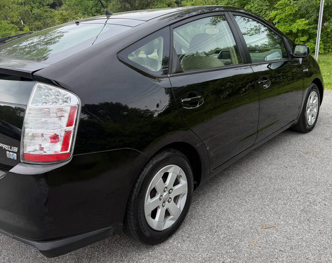 2007 Toyota Prius low mileage