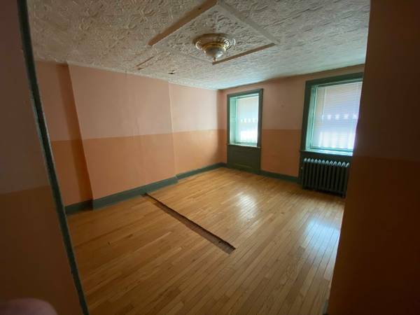 $3,200 / 1br - Apartamento de una habitación en planta baja con jardín - Clinton Hill en alquiler (Clinton Hill)63854481234305123