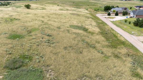 $60,000 Located just outside of town for that country feel! 25-970 (Wray)64150314569859124