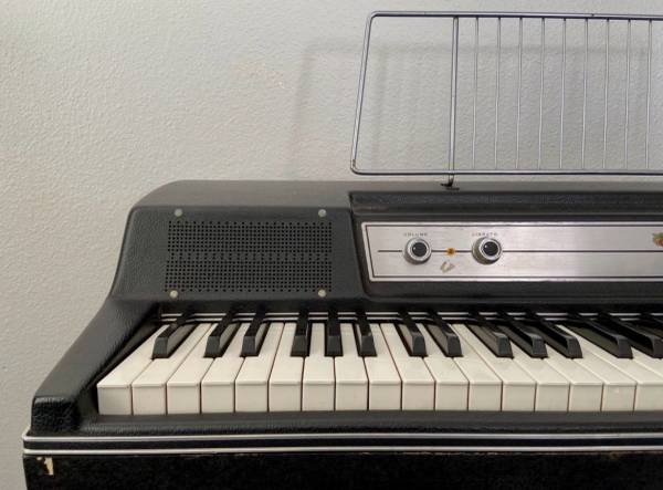 Wurlitzer 200a 70s Vintage electric piano 1