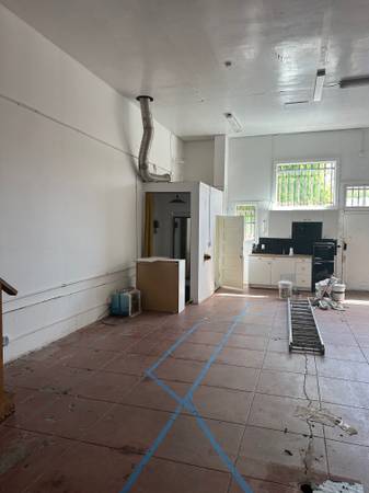 $3,700 / 1850ft2 - Retail space in El Cerrito for Lease (albany / el cerrito)64030485059459124