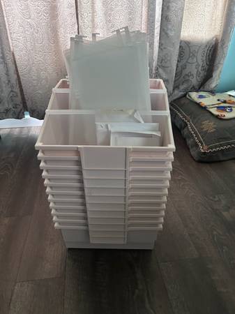 Really Good Stuff Library Book Bins (11) – Excellent Condition 1