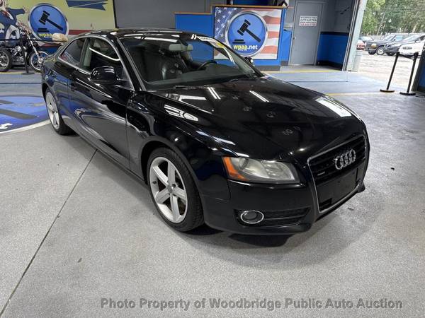 2009 *Audi* *A5* *Cupé de 2 puertas, transmisión manual* Negro - $3.450 (Subasta de autos públicos de Woodbridge)63487224753537122