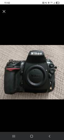 Nikon camera and strobes 1