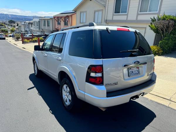 2010 Ford Explorer XLT 4X4 original owner Low Miles Clean Title - $2,500 (inner sunset / UCSF)63624038310019122