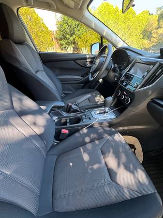 subaru crosstrek 2021 - $19,900 (Palmdale)63615926700673122
