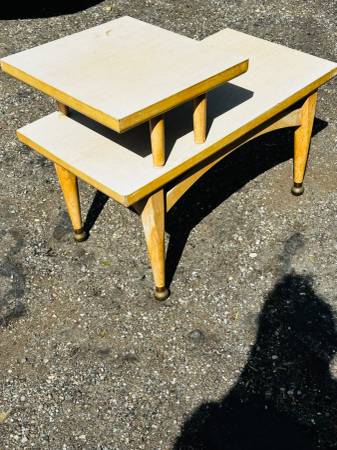 VTG MCM 2 Tier End Side Table 1960's Formica "Blonde" Top 1