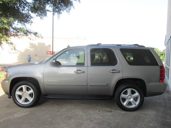 2007 CHEVROLET TAHOE ~LEATHER~3RD SEAT~ COLD AC~RUNS GREAT~~ - $7,995 (RICHMOND/ROSENBERG)63622429460481123