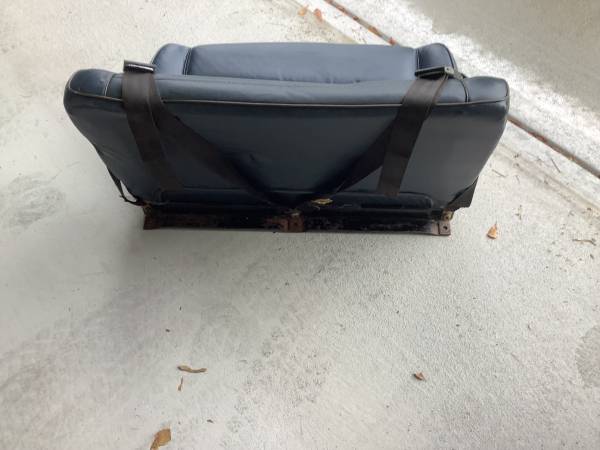 Jeep CJ Asiento trasero azul pizarra de fábrica (raro) - $650 (Cheraw SC)62969132582531121