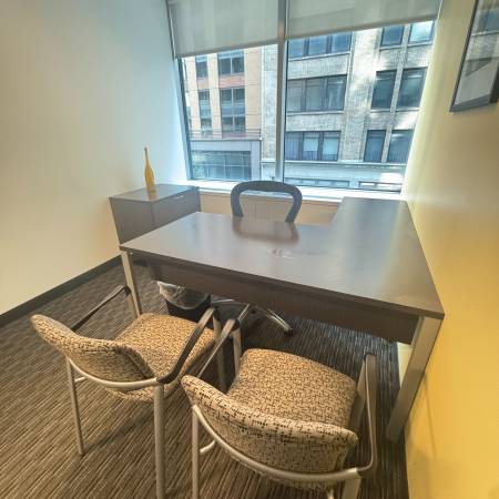 $1,818 New 2 Person Office For Rent (Midtown)63689899377667121