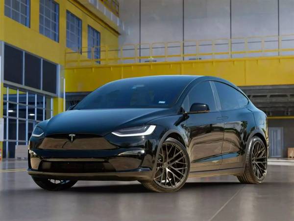 2022 Tesla Model X Base - $47,399 (Brandford, CT)63618953443075121