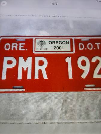 Vintage Oregon License Plate D O T 1