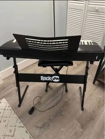 Rock Jam Keyboard-piano. - $75 (Miami)63471212102787124