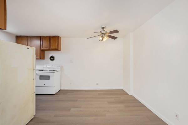 $1,850 / 1br - 1715 Central Ave #4 - 1 dormitorio | 1 baño (alameda)63668095300225122