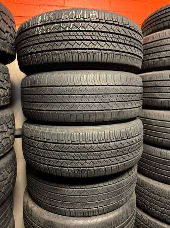 18" Tires Set of Used 245/60R18 Michelin 1