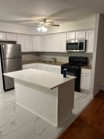 $1,300 / 2br - 980ft2 - 2 bedroom apt NorthEast Philadelphia (NorthEast PA)64046038003331120
