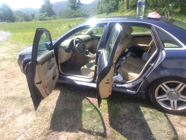 A4 2006 - $2,500 (St. Johnsbury)63622535556865123