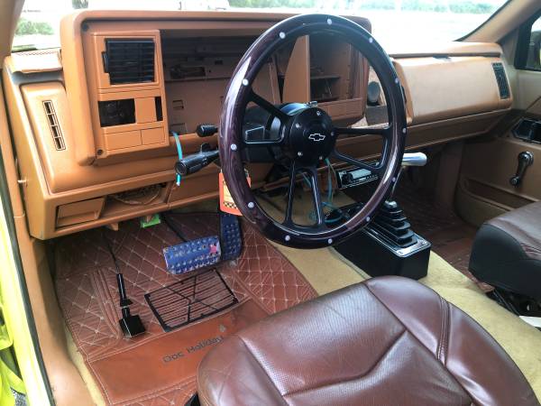 1991 Chevrolet Silverado - Photo 12