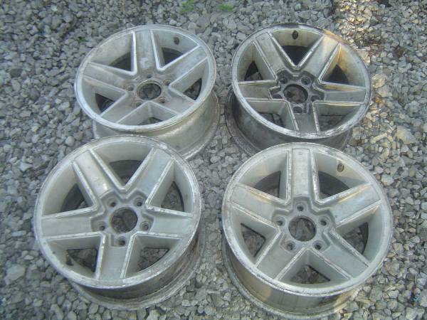 CHEVY Z28 CAMERO - WHEELS - RIMS - WHEEL - RIM 1