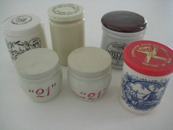Small Crocks ~ Pottery Jars ~ Vintage 1