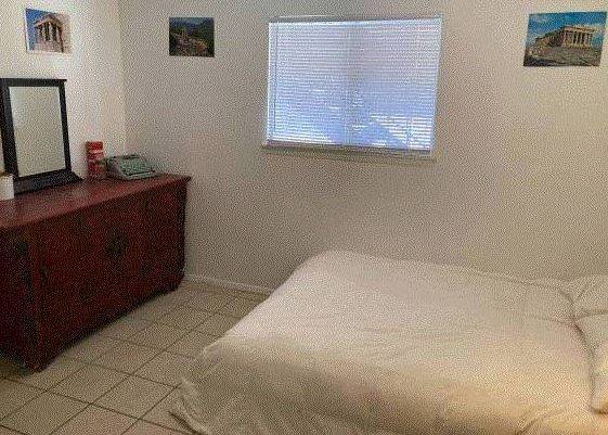 $710 / 1br - 1100ft2 - Fully automated car garage modern kitchen includes - bed bath duplex h (sioux city, IA)63849487595395121
