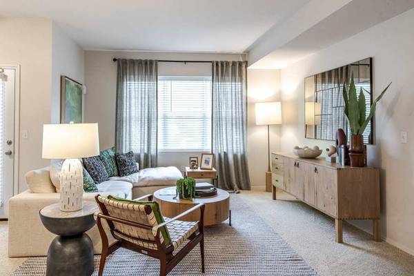 $1,840 / 2br - 995ft2 - Resident Rewards Program, Fitness Center, Clubhouse (6199 NE Alder St, Hillsboro, OR)63820909149315120