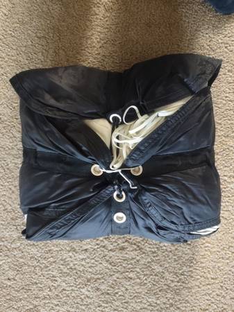 old paragliding reserve parachute (over ten years old) 1