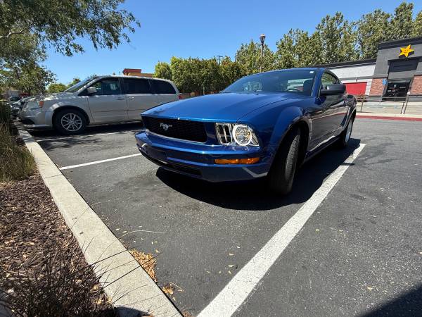 Gorgeous 2007 Ford Mustang Manual V6 - $8,800 (santa clara)63622781077121122
