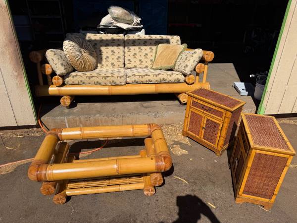 Elephant bamboo couch set 1