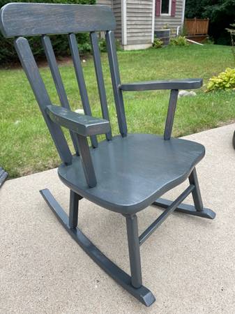 kids wooden rocking chair 1