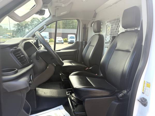 2020 Ford Transit 250 AWD - Photo 7