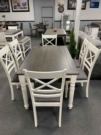 7PC Gray / White Dining Table Set 1