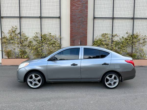 2012 Nissan Versa Manual - $4,100 (Hayward)63470895240449123