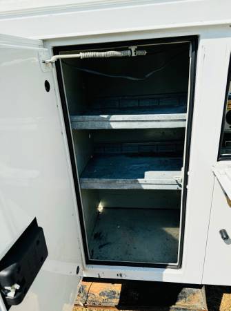 2015 Chevy 3500 Dually w/ 11' Enclosed Utility Body RWD*** - $19,900 (Westport)63478011656963123
