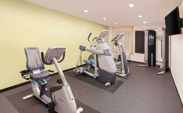 $1,319 / 1br - Tour Today, Settle In Right Away - No Lease, No Deposit Required! (380 W Lyndon B Johnson Fwy, Irving, TX)63867601663747120